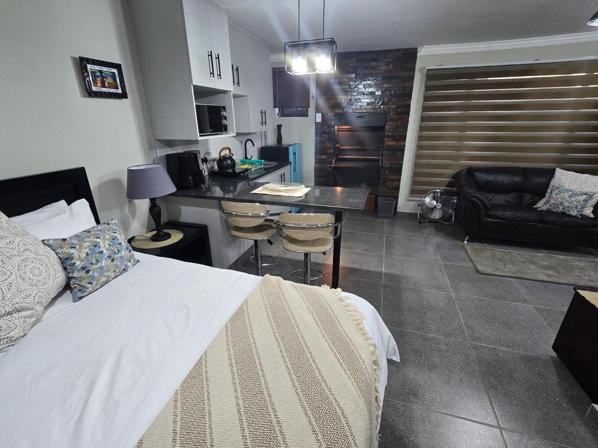 Lavender Villa No Loadshedding Kempton Park Bilik gambar